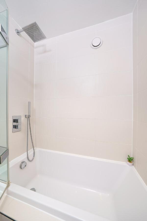 Pristine Rooms In Central ลอนดอน ภายนอก รูปภาพ